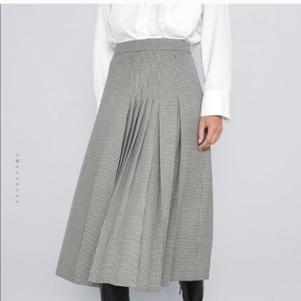 Zara pleated plaid midi Skirt